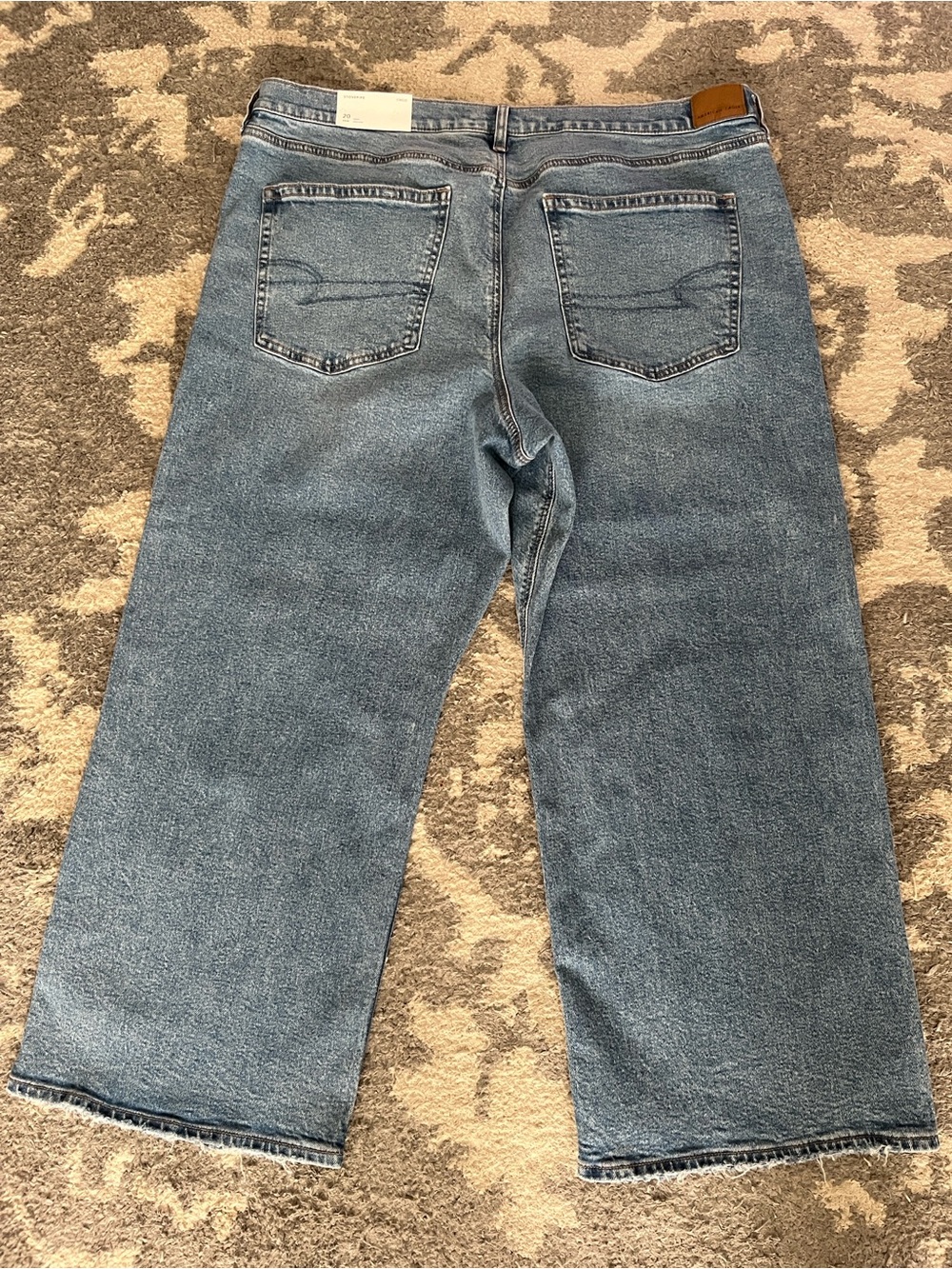 NWT American Eagle High Waisted Stovepipe Jean